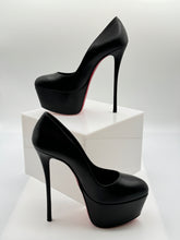 Christian Louboutin Dolly Pump