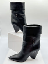 Saint Laurent Liz Leather Midcalf Boots