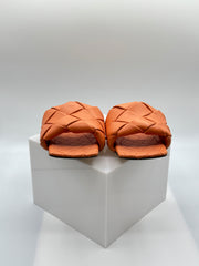Bottega Veneta Nappa Maxi Intrecciato Lido Flat Sandals